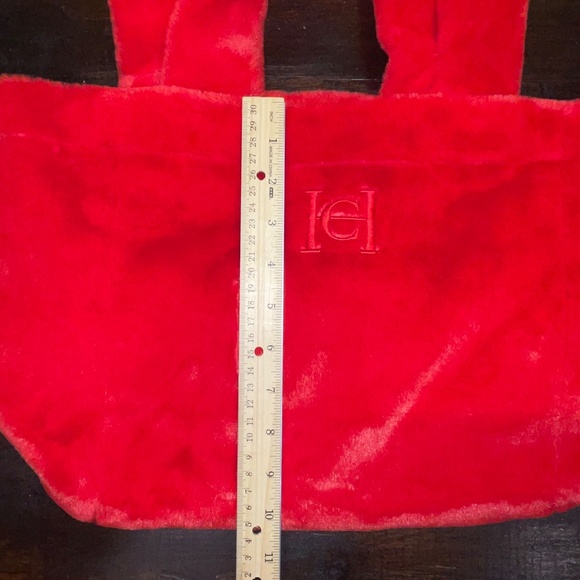 Carolina Herrera Good Girl Logo Red Faux Fur Fluffy Fuzzy Tote Bag - Picture 6 of 8